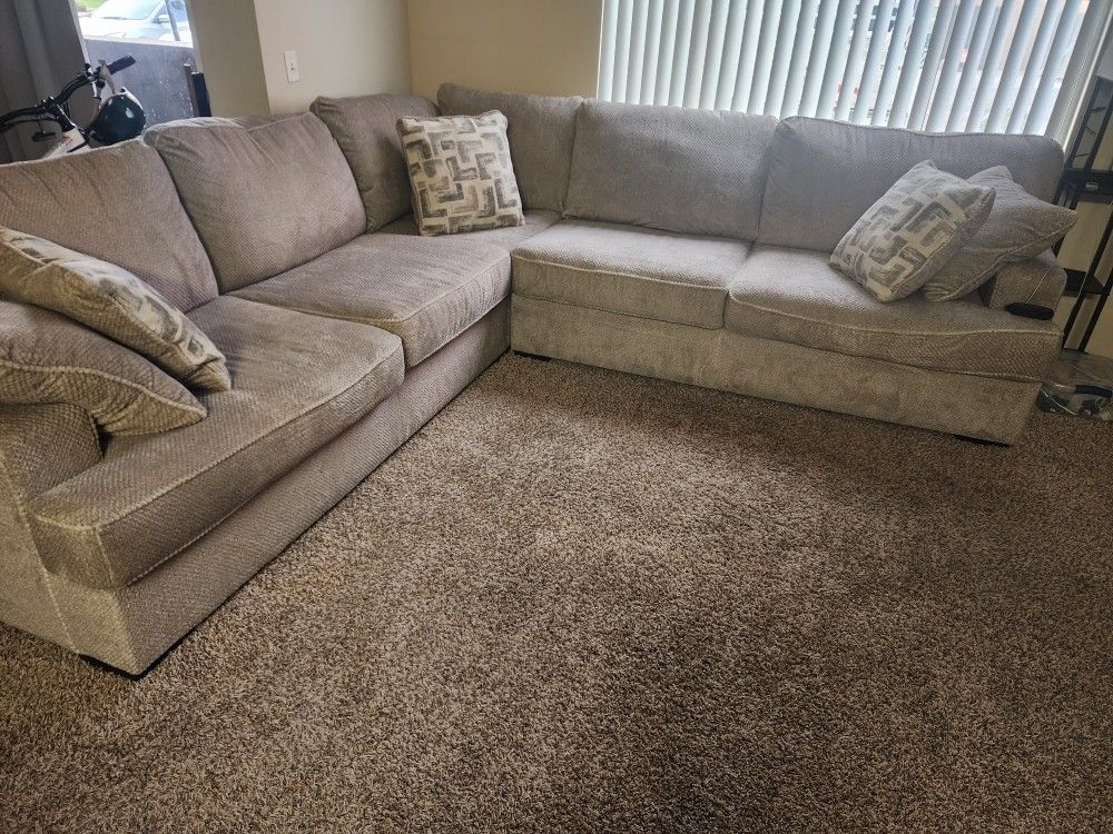 Sectional Couch