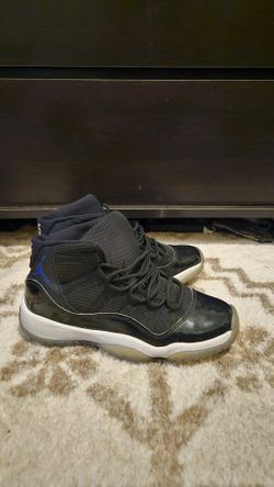 Jordan 11 Space Jam 2016