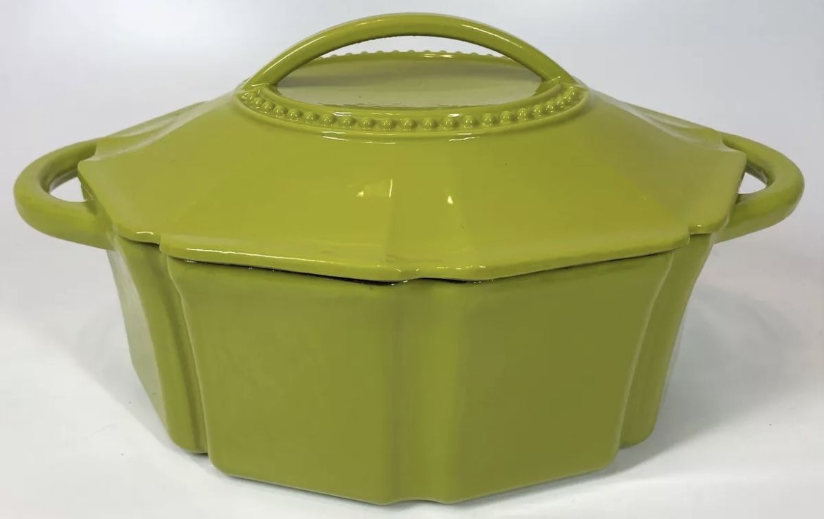 Issac Mizrahi Designer Lime Green Enamel Cast Iron 6 Quart Dutch Oven Lidded Pot
