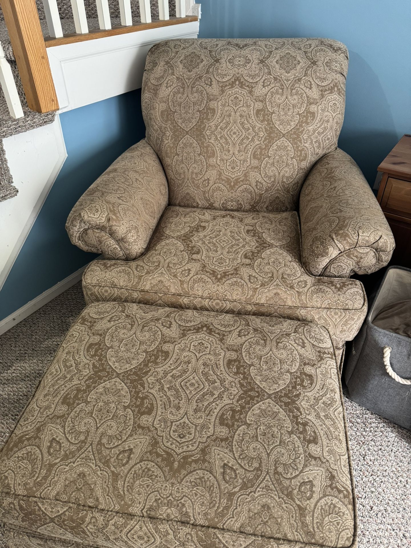 Chair & Ottoman