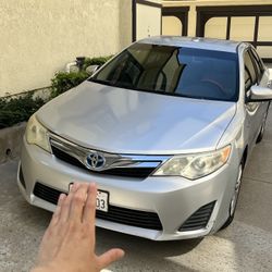 2012 Toyota Camry Hybrid Silver