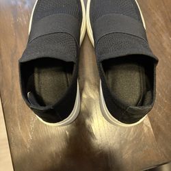 Eileen Fisher  Women’s Shoes