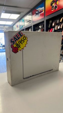 MacBook Air M3 8ram 256gb 13in.