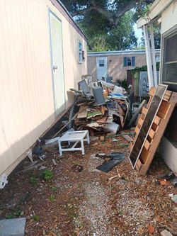 Fixer upper mobile home as is