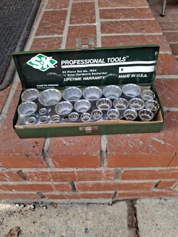 Socket Set By S K New Never Used Retails For 330$ Your For 180$