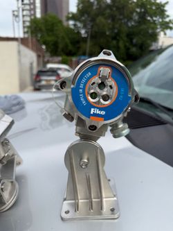 FIK-IR3-H2-HD Triple IR Flame 
Detector