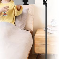 Tablet/ipad floor stand