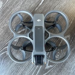 DJI Avata 2 Fly More Bundle