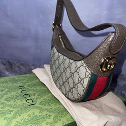 Gucci shoulder Bag