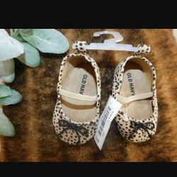 NWT Old Navy Baby Girls 3-6 Months Cheetah Leopard Crib Ballet Flats

