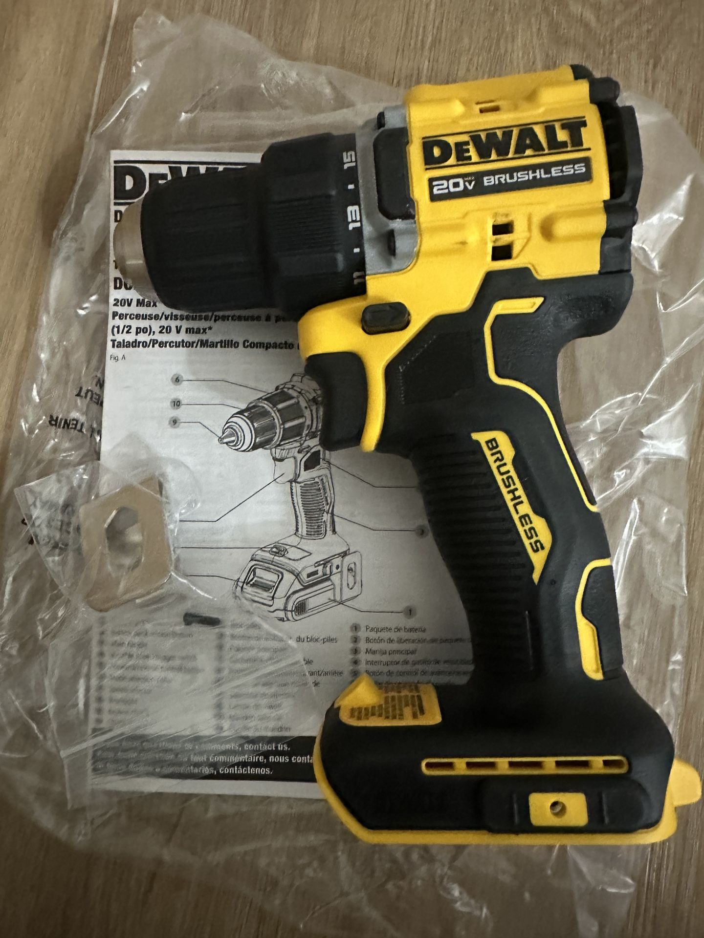 Dewalt 20v Compact 1/2” Drill / Driver (new)