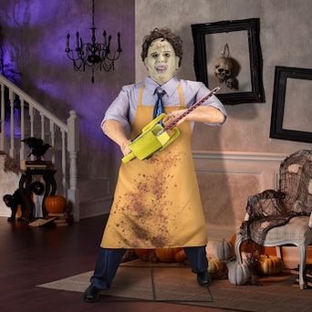 Leatherface Animatronic