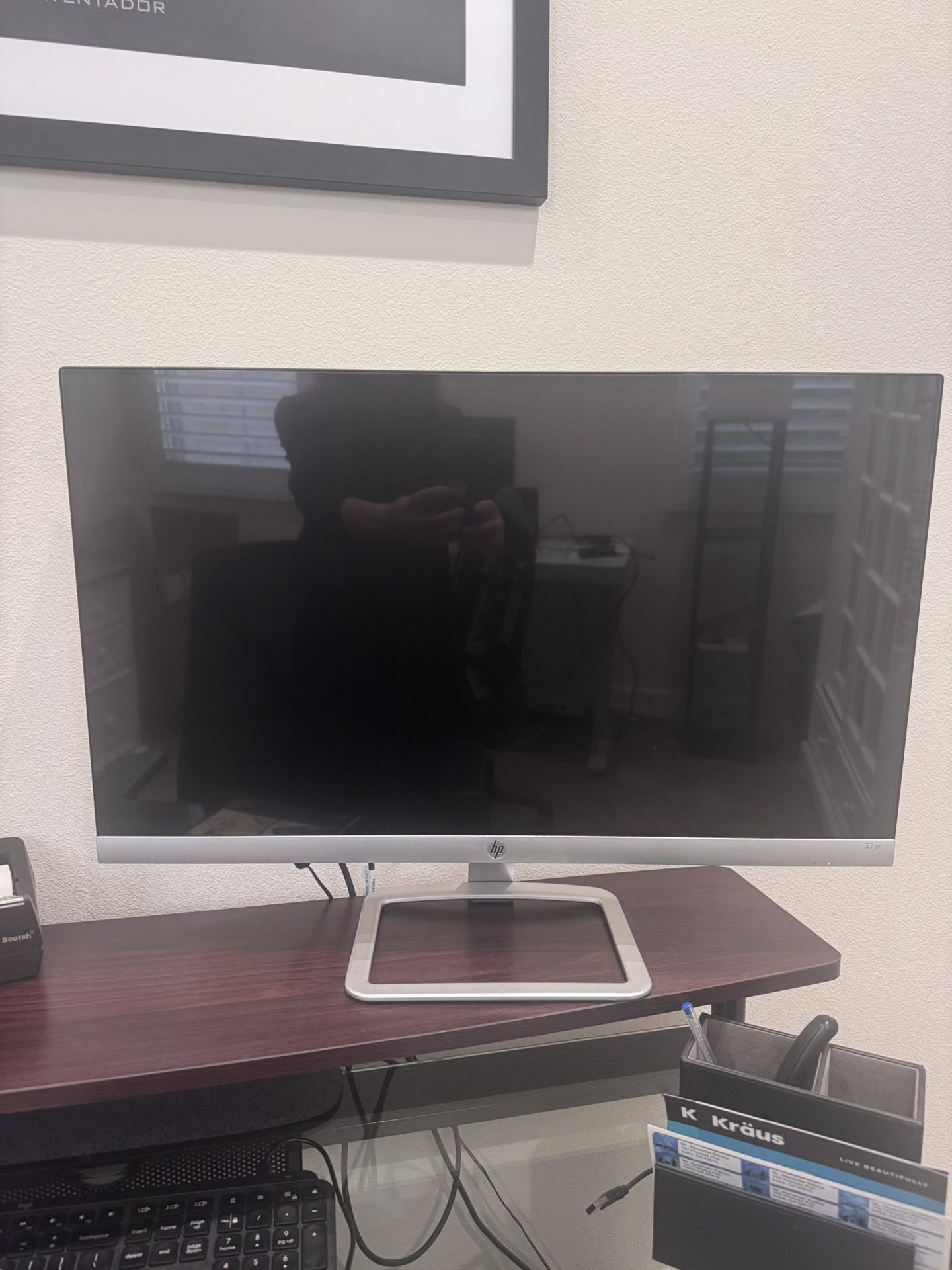 HP 27er 27 Inch Monitor