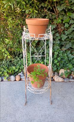 Antique Wrought Iron Plant Stand 31" T X 12" W