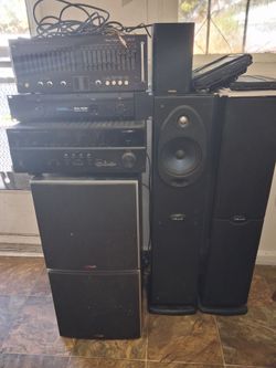 For pulk audio speakers to Subway for were built-in amps, Yamaha 3500 W receiver fully equipped with everything with it powerful 2 metal amps, solid m