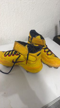 Baseball shoes Ronald Acuña