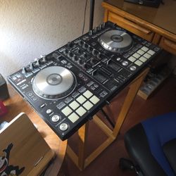 DDJ-SR 
