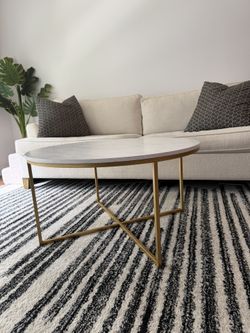 Modern Marble Looking Top Coffee Table (Must Sell Fast!) 