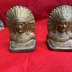 Antique Pair Of Cast Iron Indian Chief Book Ends Bookends 