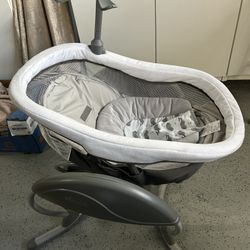 Graco Baby Swing 