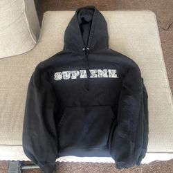 supreme hoodie 