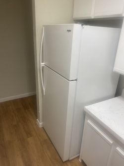 new refrigerator with ice maker