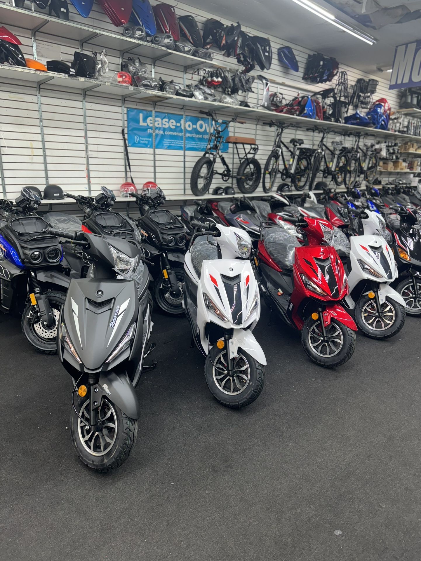 Brand New Razor Se 200cc