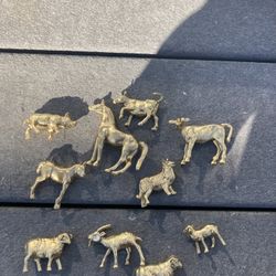 Small Gold Farm Animals 