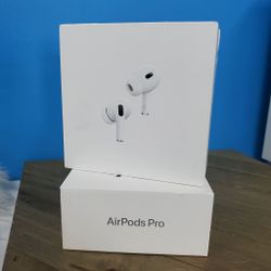 APPLE AIRPODS PRO 3 WITH NOISE CANCELLING 