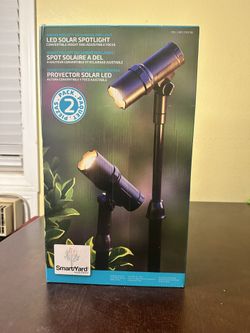 SmartYard LED Solar Spotlight 2 Pack - Convertible Height & Adjustable Focus
