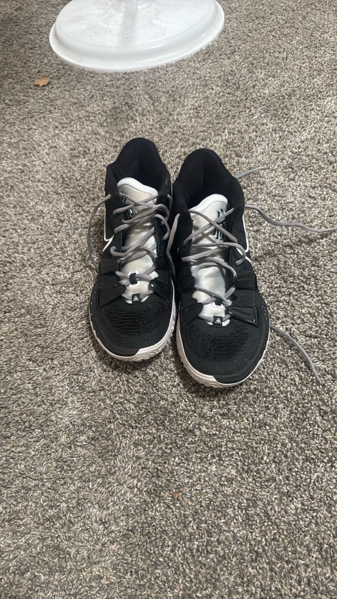 Kyrie 7