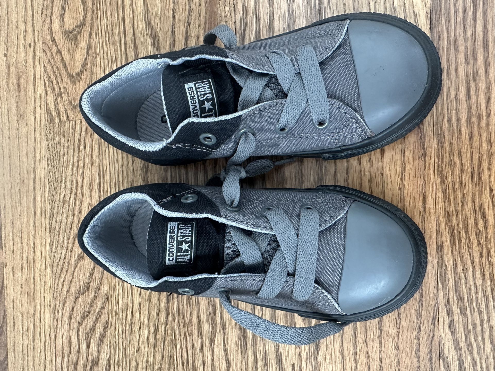 Converse Infant Shoes, Size 10