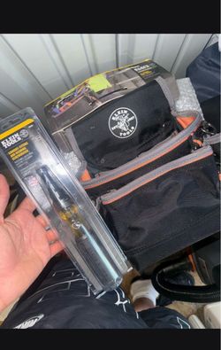 Klein tools with conduit reamer
