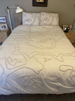 Queen size Duvet and insert bed Set