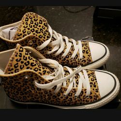 Converse "Cheetah Print" (Size 7)