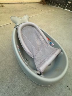 Skip hop 3 stage bathtub