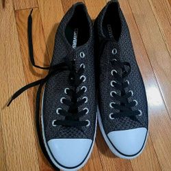 Converse Low Tops 