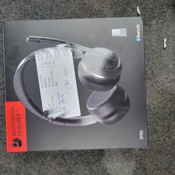 DY102 WIRELESS HEADSET