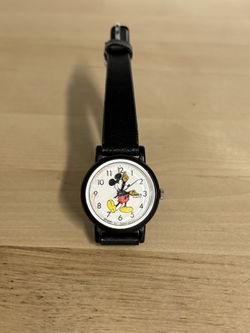 Vintage Lorus Disney Mickey Mouse Watch