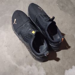Puma Shoes Size 9 
