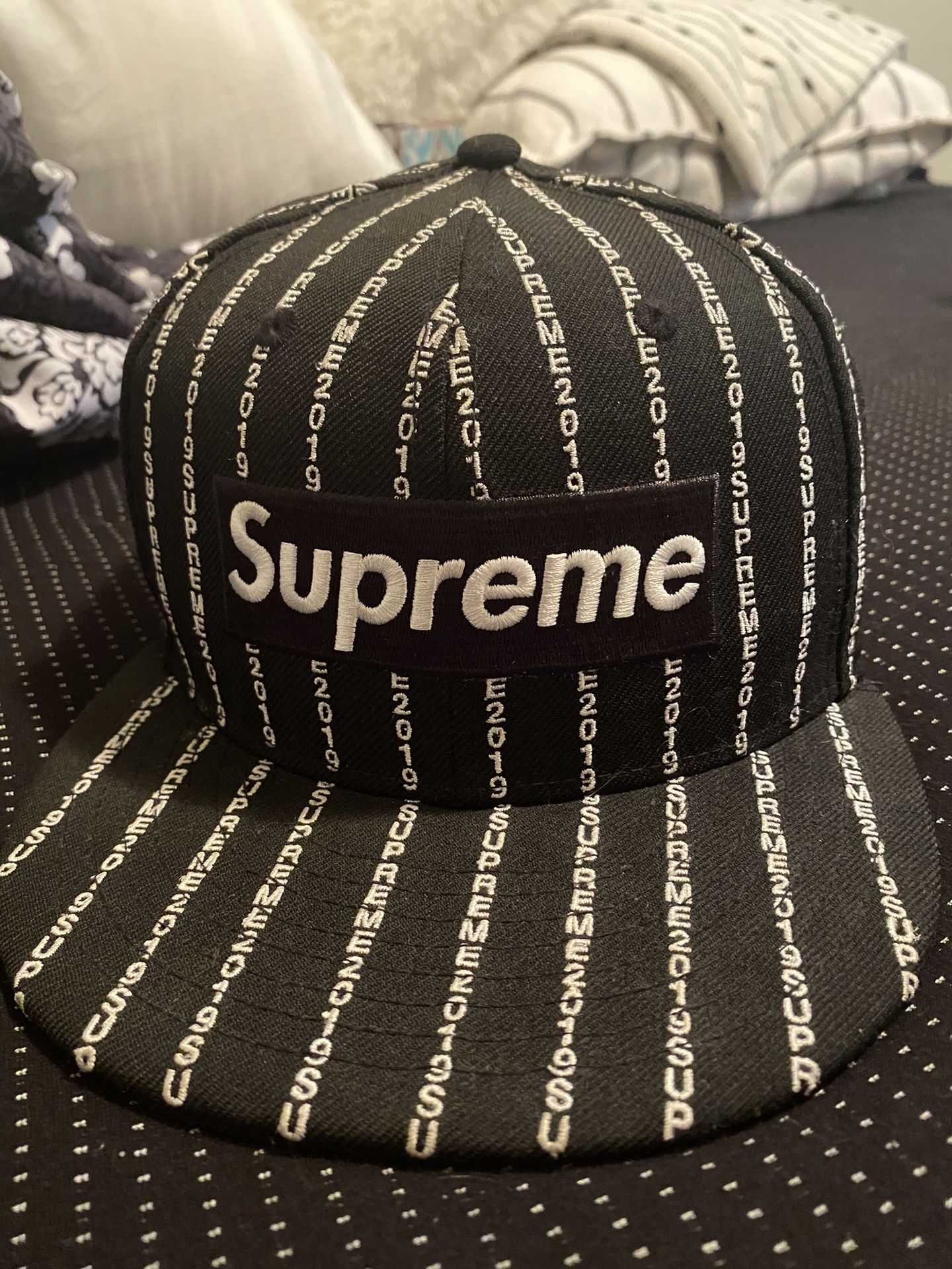 Supreme Box Logo New Era Fitted Hat