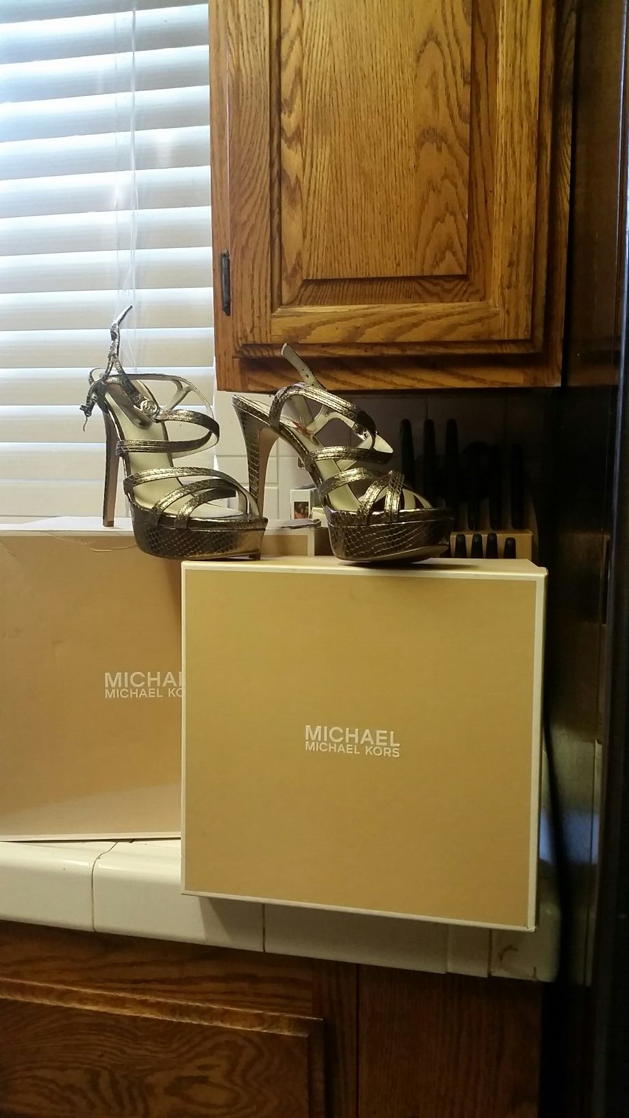 MICHAEL KORS
