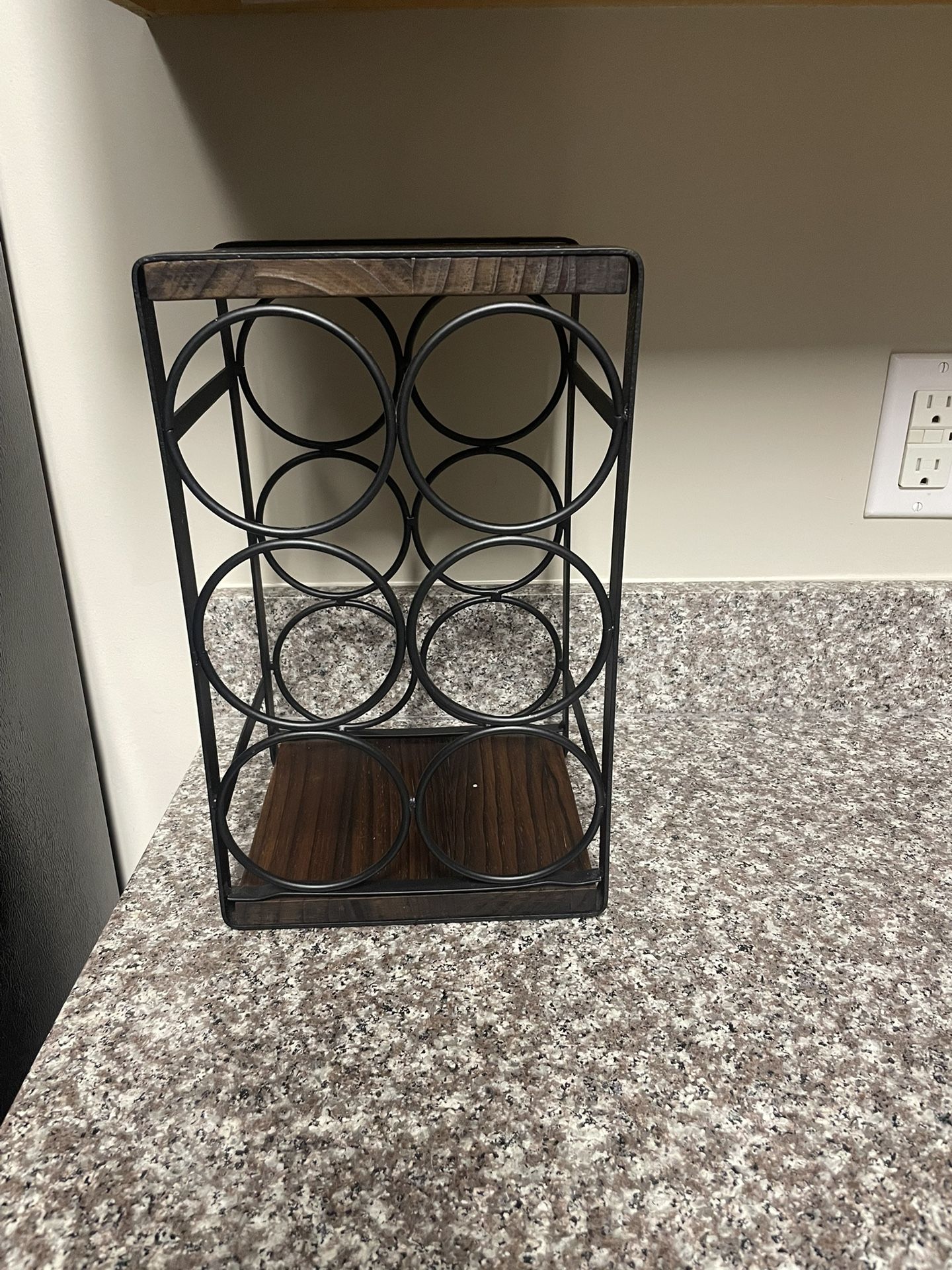 6 Bottle Wine Rack
