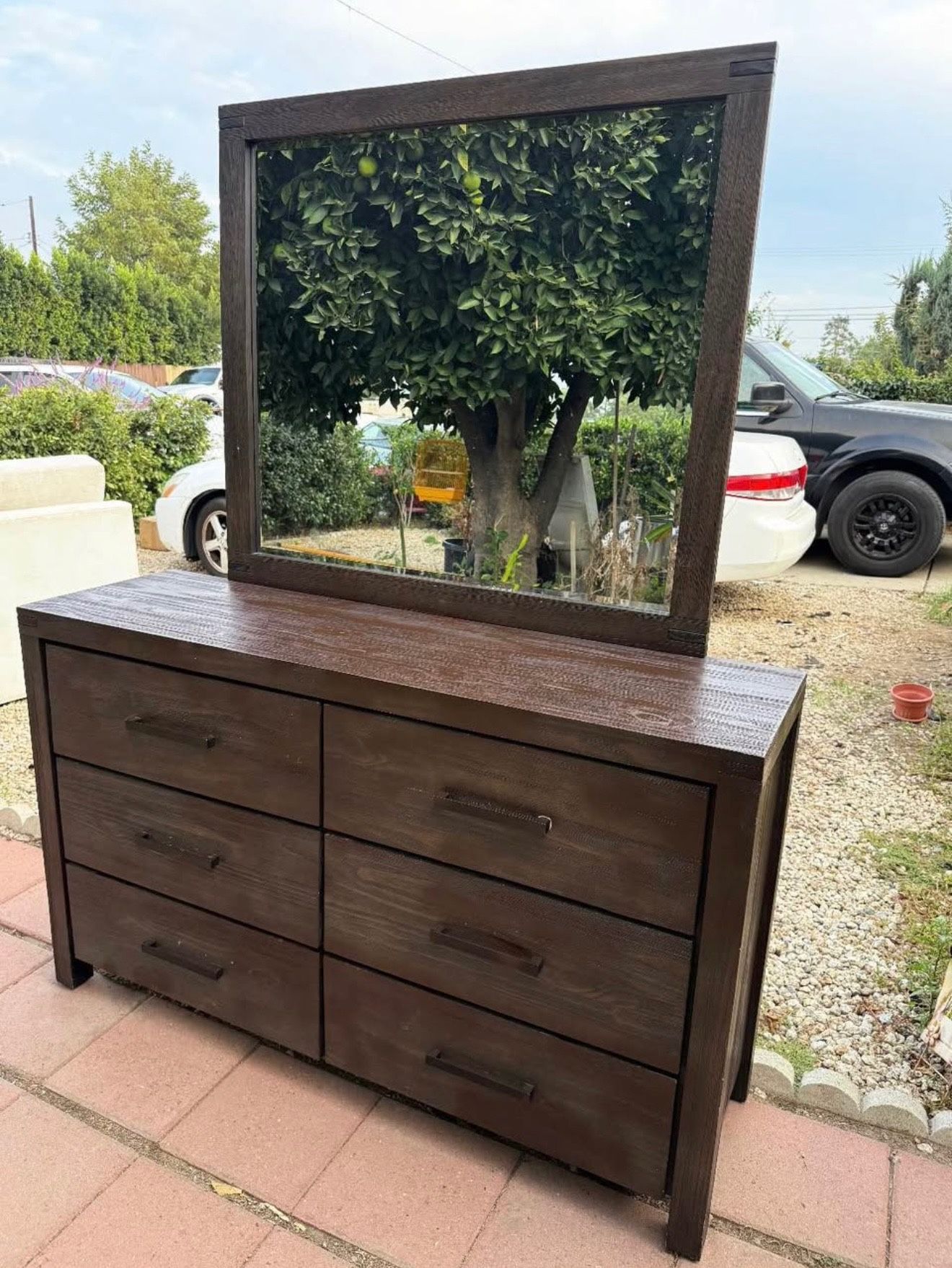 Modern Wood Dresser With Mirror