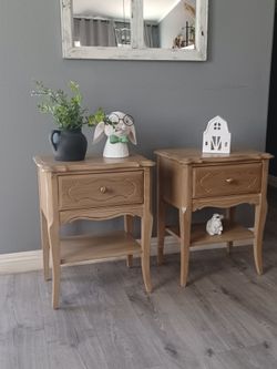 vintage nightstands set