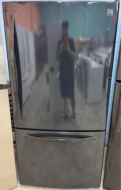 Black Kenmore 21 Cu Ft Bottom Freezer