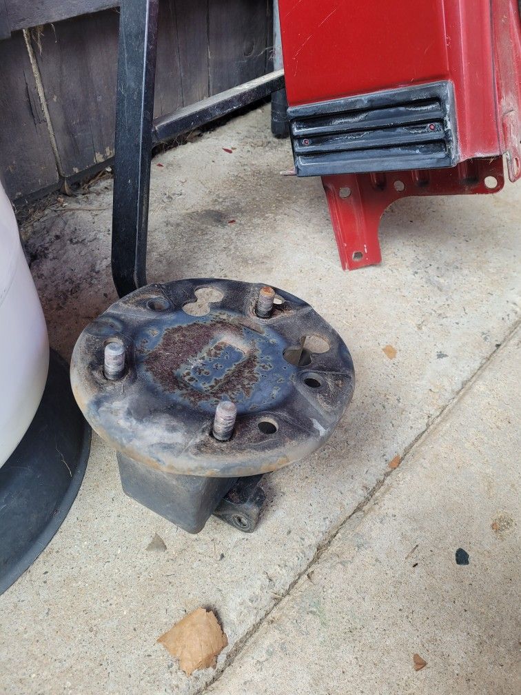 Spare Tire Carrier For Suzuki Samurai