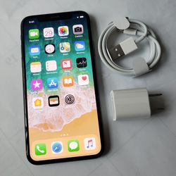 iPhone X 256GB Factory Unlocked Excellent Condition 