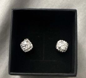 GRA Certified Moissanite Stud Earrings