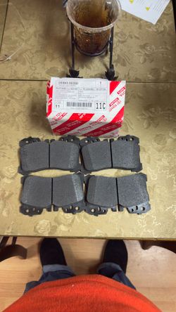 Lexus LS 460 OEM Front Brake Pads